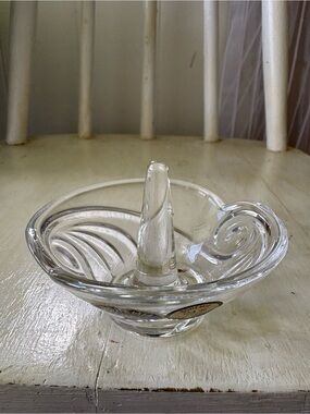 *NEW* Bohemia Czech Republic Holders Ring *NO BOX